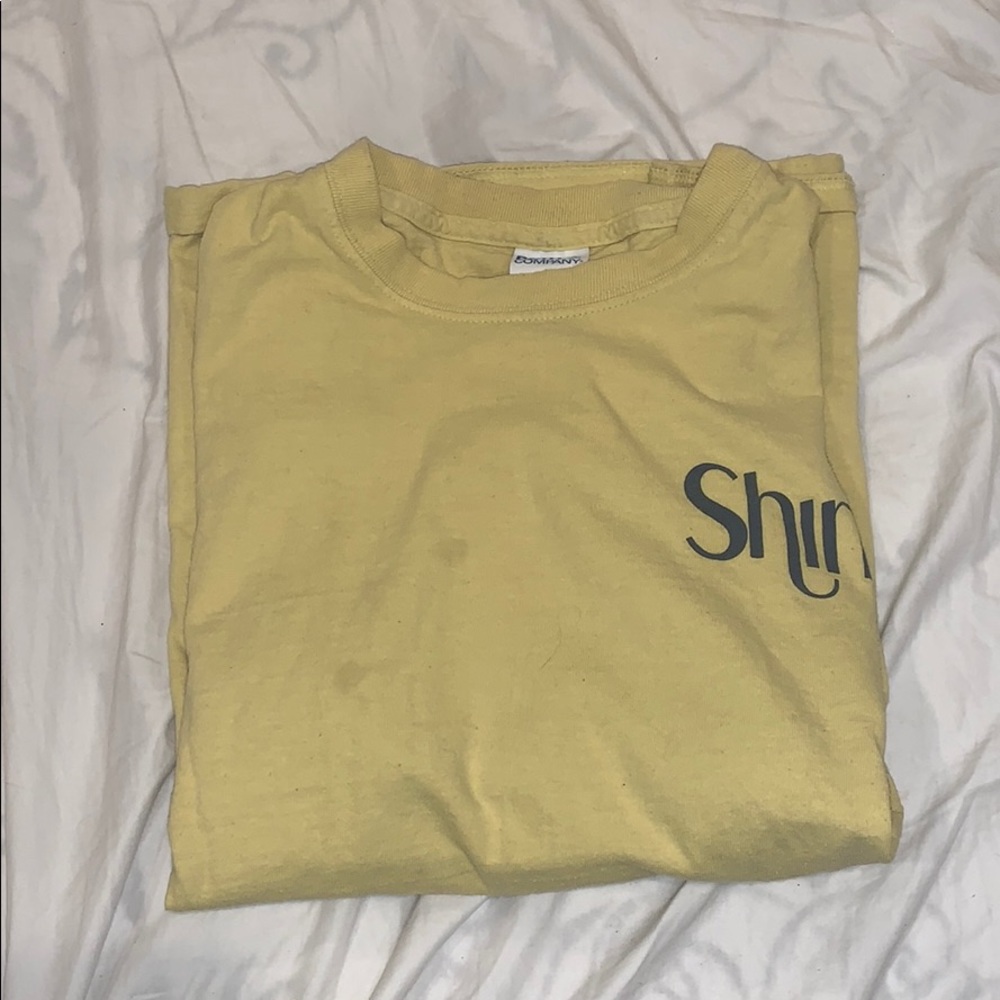 Yellow t-shirt